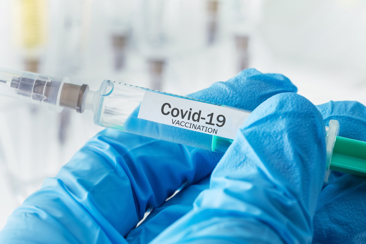 Impfstoffspritze gegen das Coronavirus